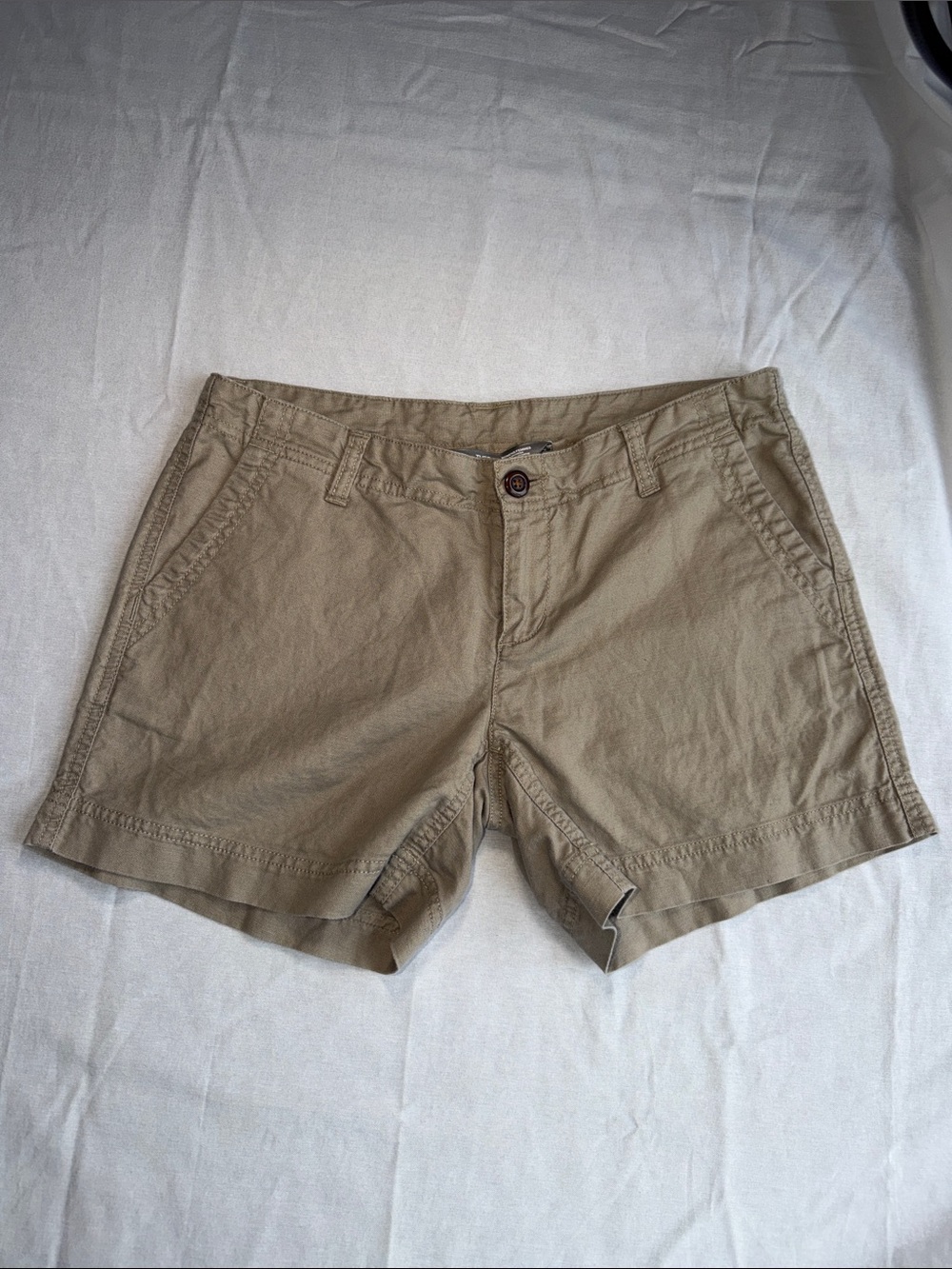 THE NORTH FACE Linen Blend Beige Shorts Size 4 Hiking Safari Preppy Sporty